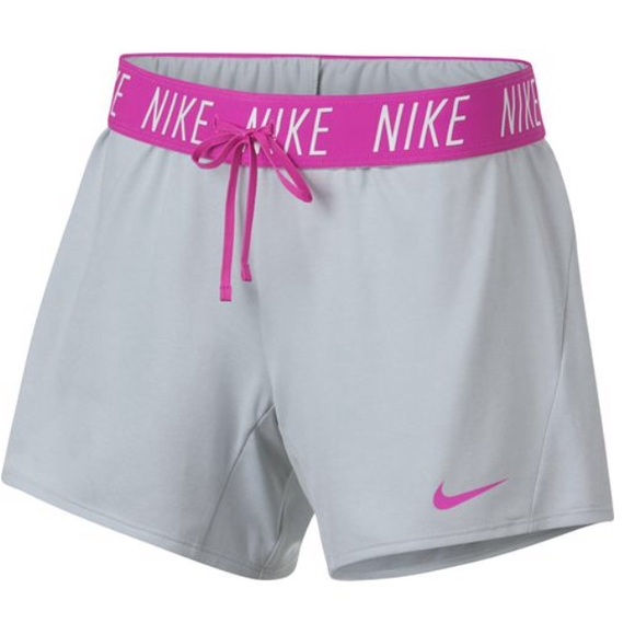 nike flex attack training short